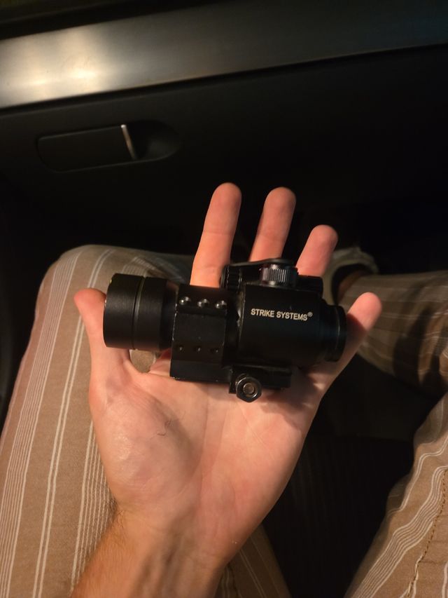 Mirino Strike Systems rosso/nero