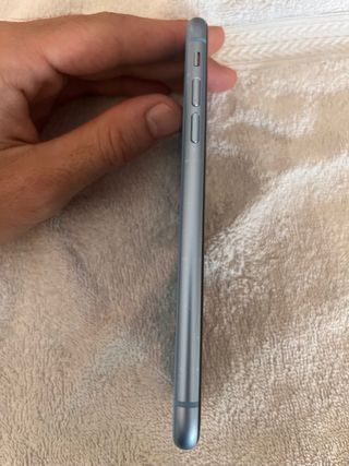 iPhone XR Apple