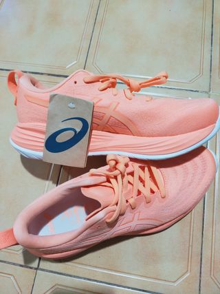 Zapatillas Asics Gel Cumulus 27 Naranja/Rosa