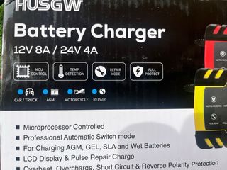 Cargador Batería Coche HUSGW 12V/24V