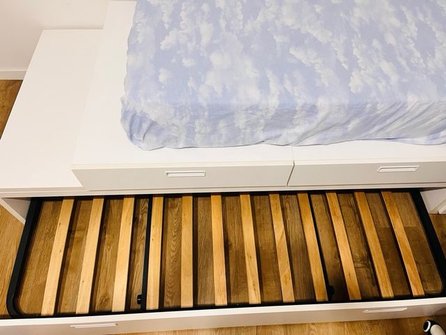 Cama nido blanca con 2 colchones