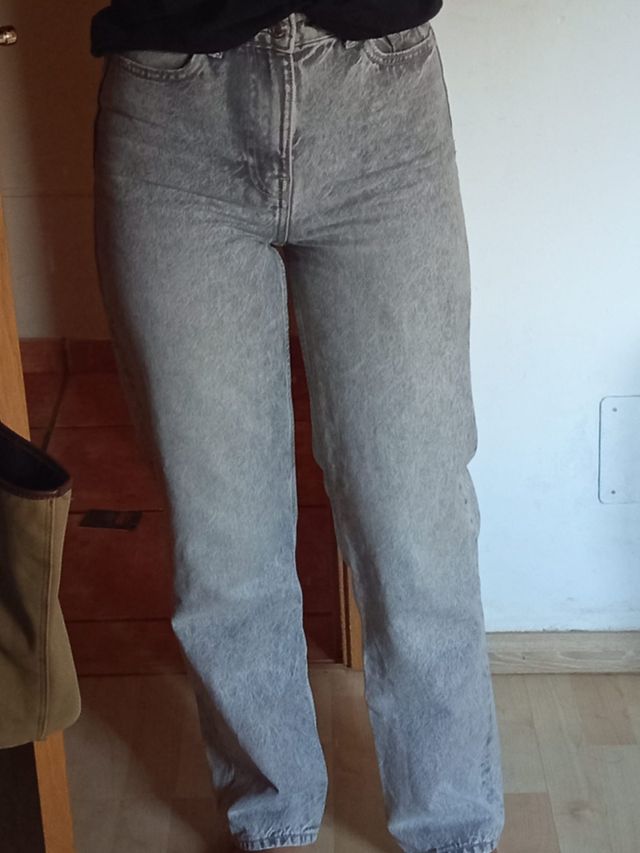 Vaquero gris clarito.  •NUEVO SIN ETIQUETA•