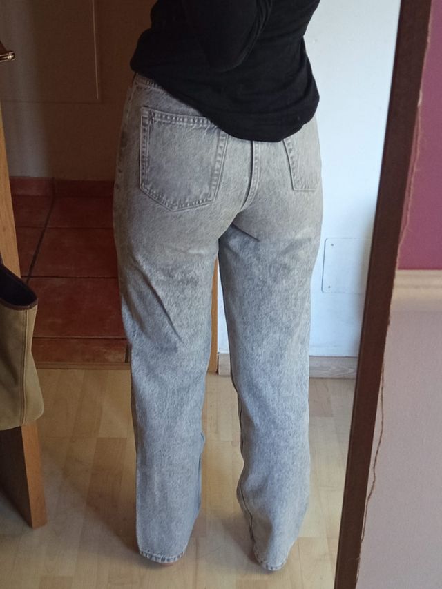 Vaquero gris clarito.  •NUEVO SIN ETIQUETA•