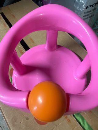 Seggiolino per bagnetto bimbo rosa