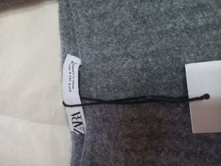 Jersey gris manga abullonada