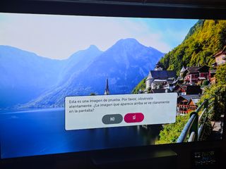 LG OLED 65C8 4K HDR TV