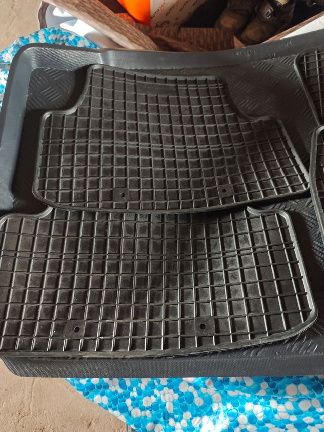 Alfombrillas Goma VW Golf 7