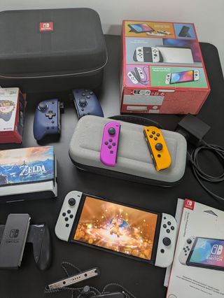Nintendo Switch OLED + Accesorios