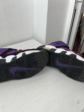 Tenis Nike Air Morado y Rosa