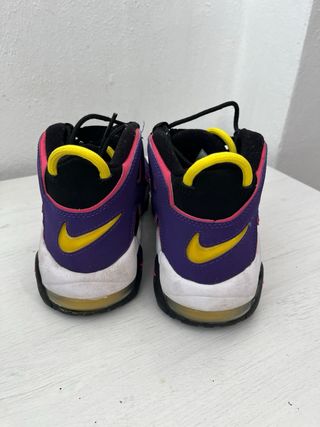 Tenis Nike Air Morado y Rosa