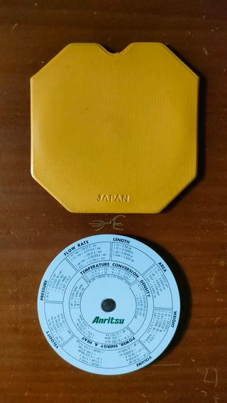 REGLA DE CÁLCULO CIRCULAR CONCISE NO. 28N. Anritsu