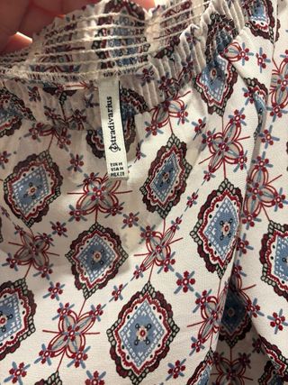 Blusa Escote Barco Estampada Multicolor