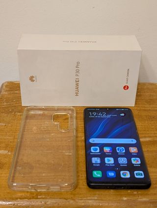 Huawei P30 Pro nera + custodia trasparente