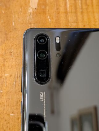 Huawei P30 Pro nera + custodia trasparente