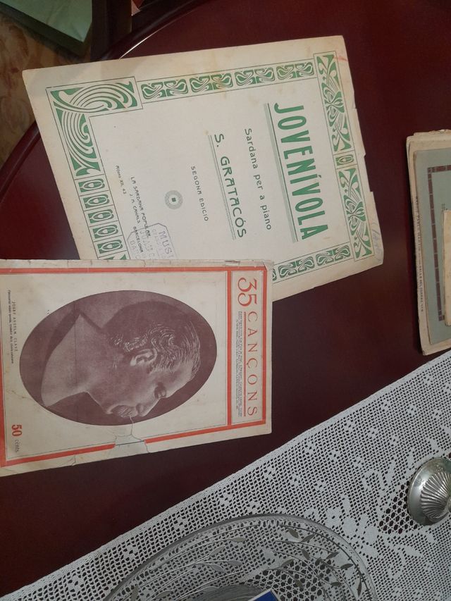 9 vecchie partiture di musica Spagnola e Catalana