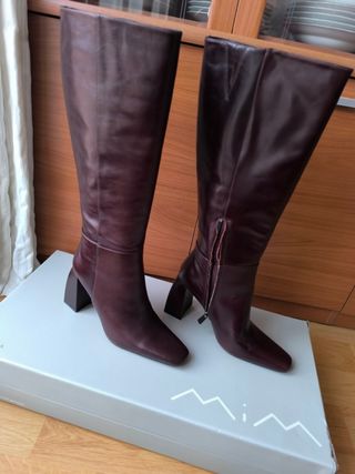Botas MIM de piel nuevas sin estrenar