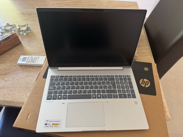HP EliteBook 6 G1ah 16