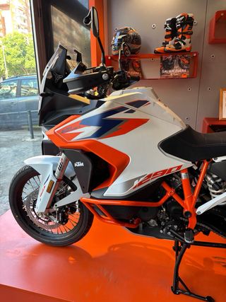KTM 1290 SUPER ADVENTURE R 2024 Carnet A