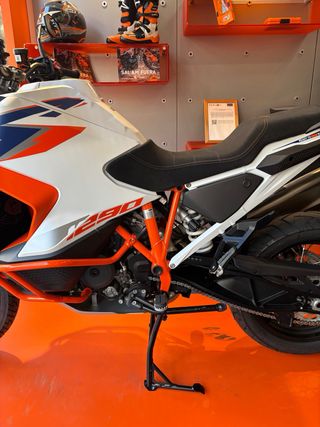 KTM 1290 SUPER ADVENTURE R 2024 Carnet A