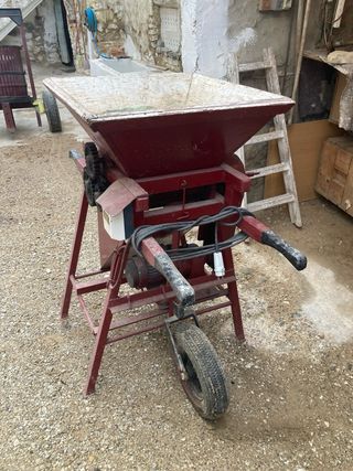 Prensa de vino y estrujadora