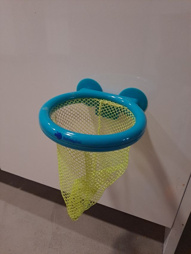 Canasta de baño Imaginarium con pelotas