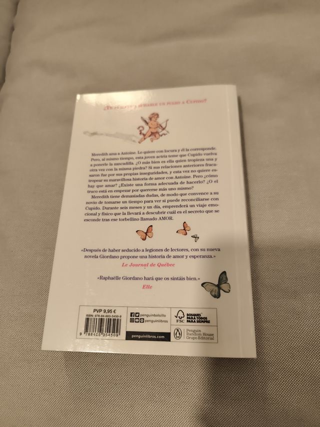 Cupido tiene las alas de cartón