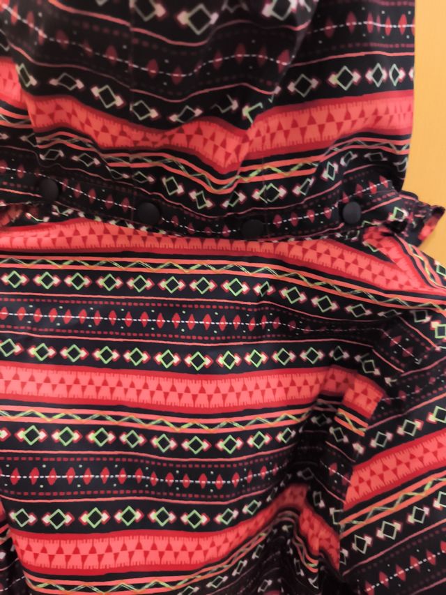 Chaqueta de nieve estampada