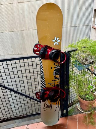 Tabla snow Atomic Rapture 159 + Fijaciones Burton