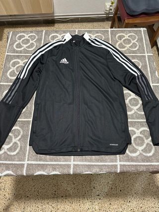 Chaqueta Adidas Negra y Blanca