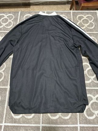 Chaqueta Adidas Negra y Blanca