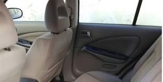 Nissan Almera 2.2Di Luxury 5p 16v
