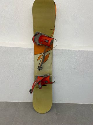 Tabla Snowboard Burton con Fijaciones