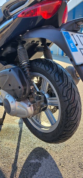 Aprilia Sportcity 125cc Azul