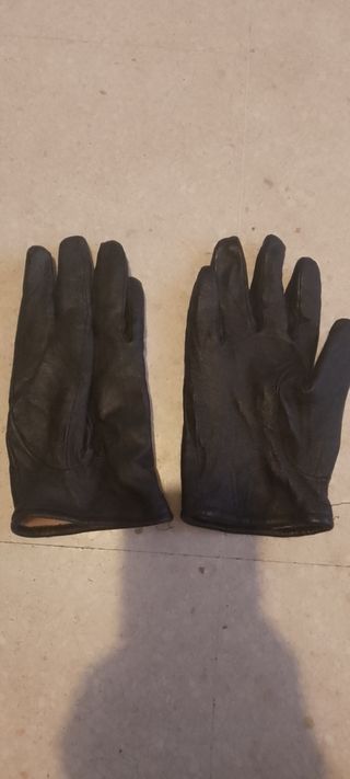 Guantes polipiel forrados negros