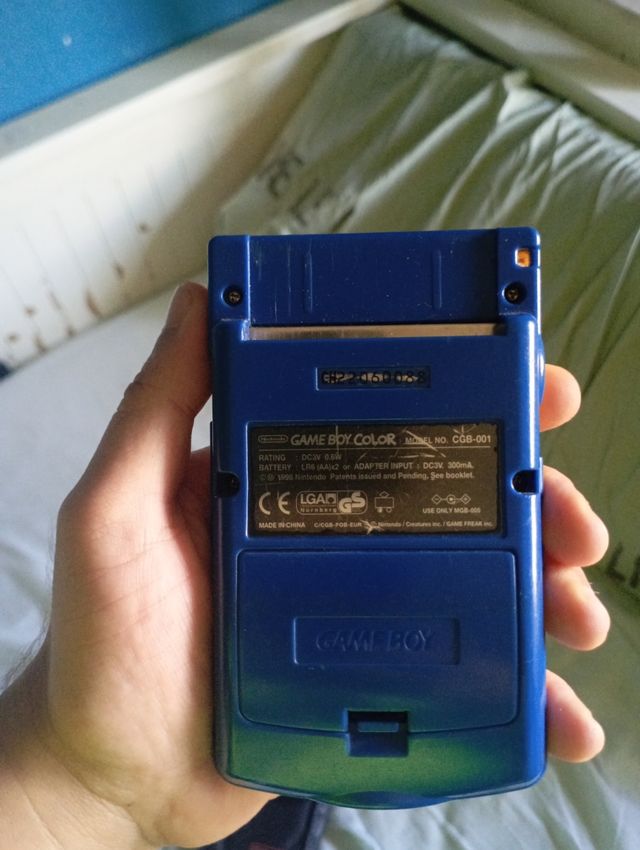 Nintendo Game Boy Color Pikachu Pichu