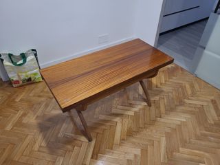Mesa plegable de madera