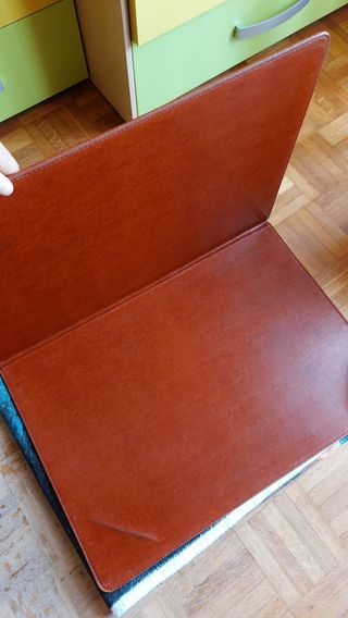 Sottomano in pelle Munari