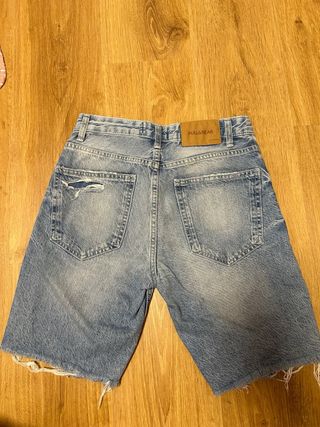Bermuda Vaquera Desgastada Pull&Bear