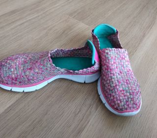 Zapatos planos mujer tejidos rosa y turquesa