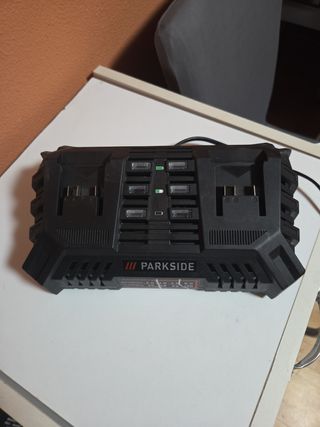 Cargador Baterías Parkside