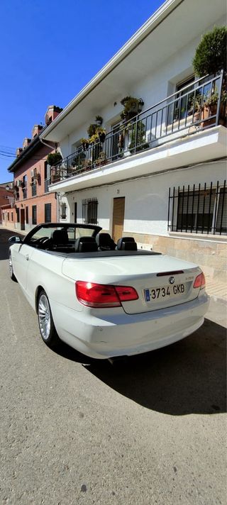 BMW Serie 3 E93 2.0 170cv descapotable.