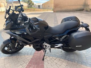 BMW F900XR A2 Triple Black 2022