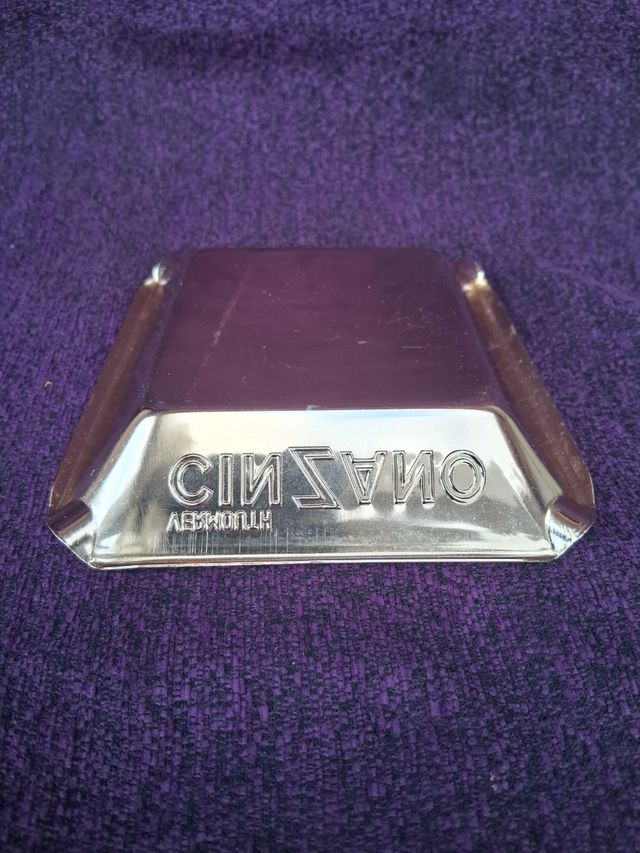 Posacenere Cinzano antico