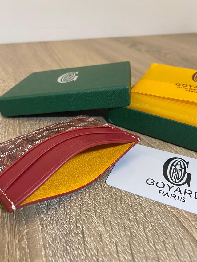 Tarjetero Goyard 