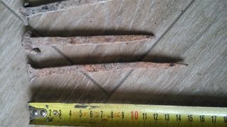 Lote 4 clavos antiguos de forja