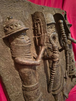 Relieve Bronce Benín