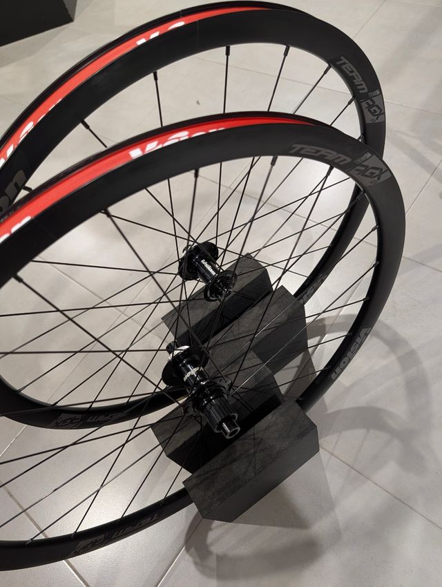 Ruedas Vision Team AGX i23