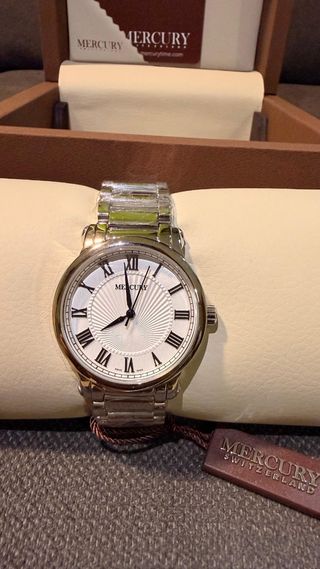 Reloj Mercury Mujer Dorado y Blanco