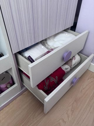 Dormitorio completo infantil con silla unicornio