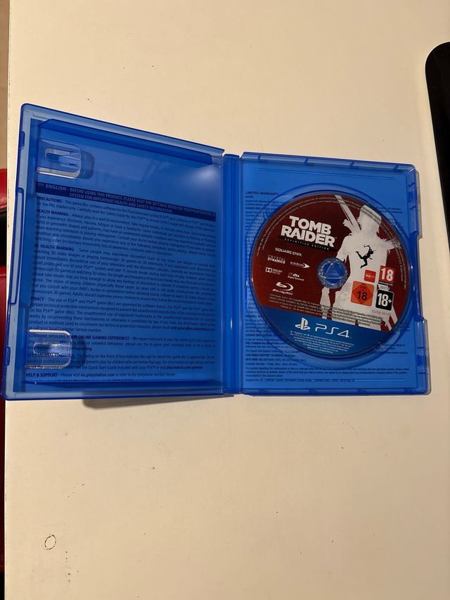 Tomb Raider Definitive Edition PS4